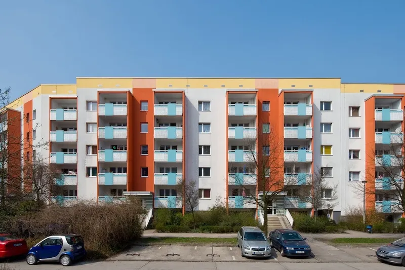 Neuer Mieter gesucht! Frisch renovierte 1-Zimmer Wohnung mit Balkon — photo 1